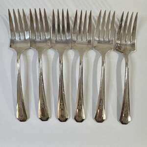 Set Of 6 Salad Forks - WM Rogers International Silver La France Pattern